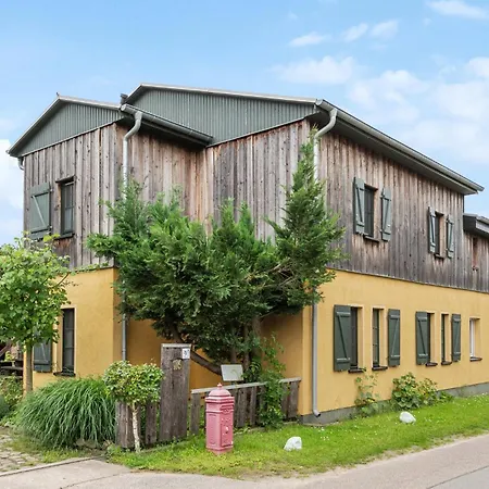 Gorgeous In Am Salzhaff