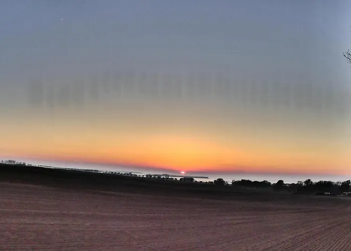 Gorgeous In Am Salzhaff Apartment